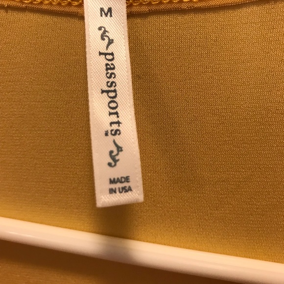 Blouse - Picture 2 of 2